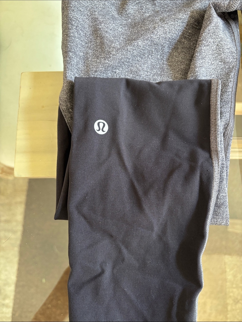 lululemon athletica Gray Heather & Black Performance Leggings - Picture 2 of 4